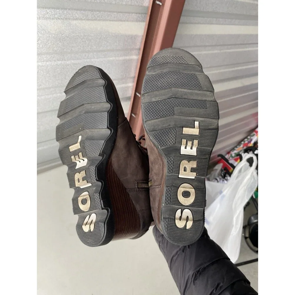SOREL Joan Laceup WEDGE BOOTS All Weather Ankle BOOTIE Womens Size 9